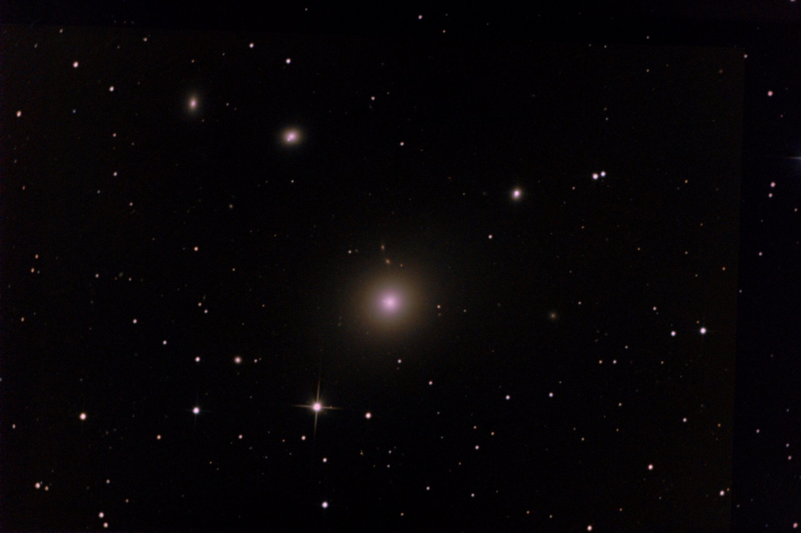 Messier 87, Galaxia de Virgo